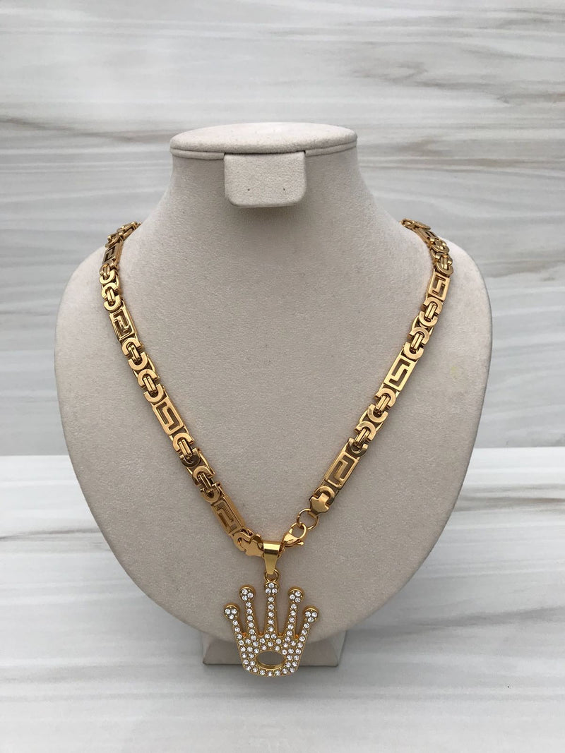 Full Standard Gold color With King Crown Necklaces