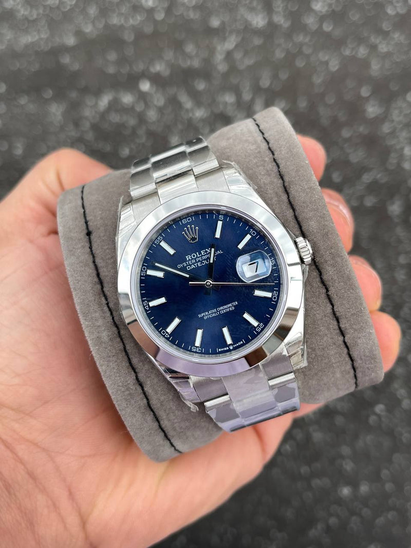 Best Replica Datejust blue dial 41 mm mirror