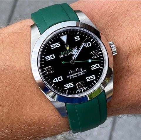 Rolex Ouester submariner with green strap