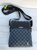 LV black shoulder bag maison fonde